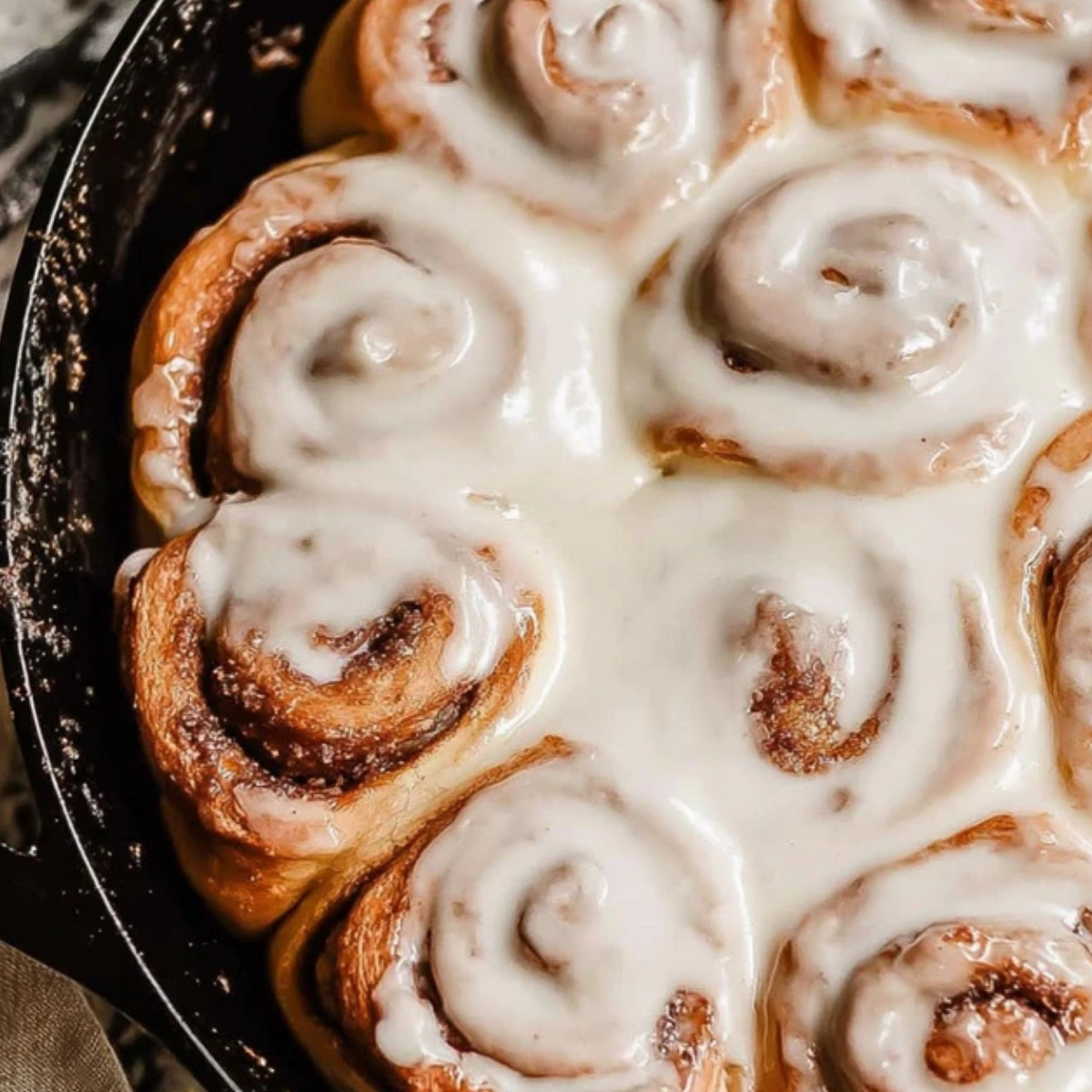 Sourdough Cinnamon Rolls