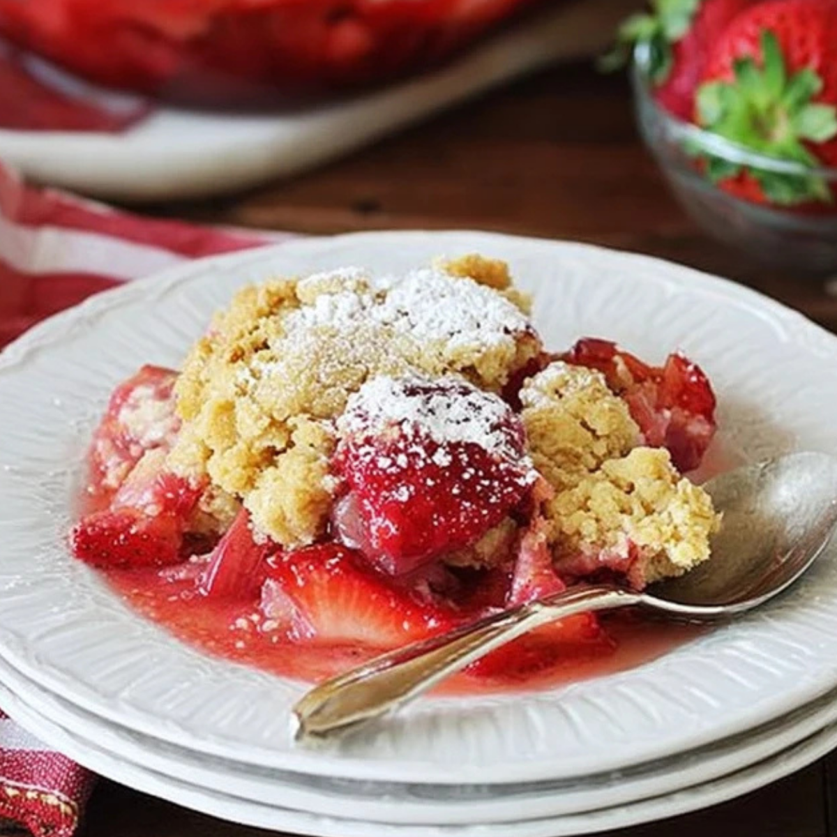 Strawberry Rhubarb Dump Cake